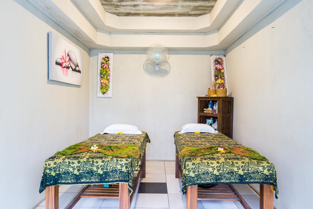 Grand Sea View Lembongan Otel Nusa Lembongan Dış mekan fotoğraf